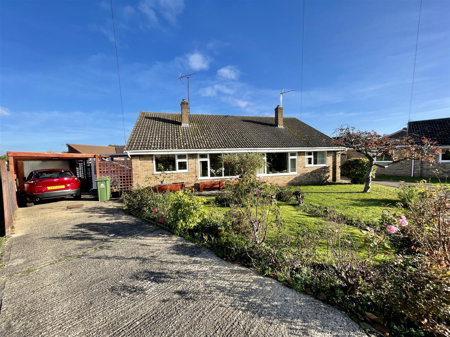 2 Bedroom Semi Detached Bungalow For Sale In Huntley