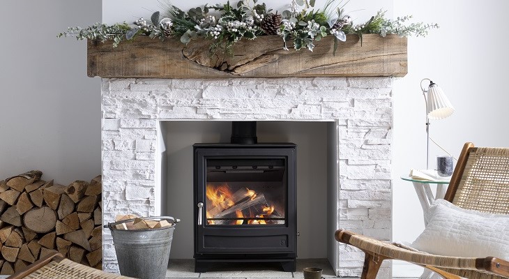 Ecoburn cosy winter Christmas wood burning stove