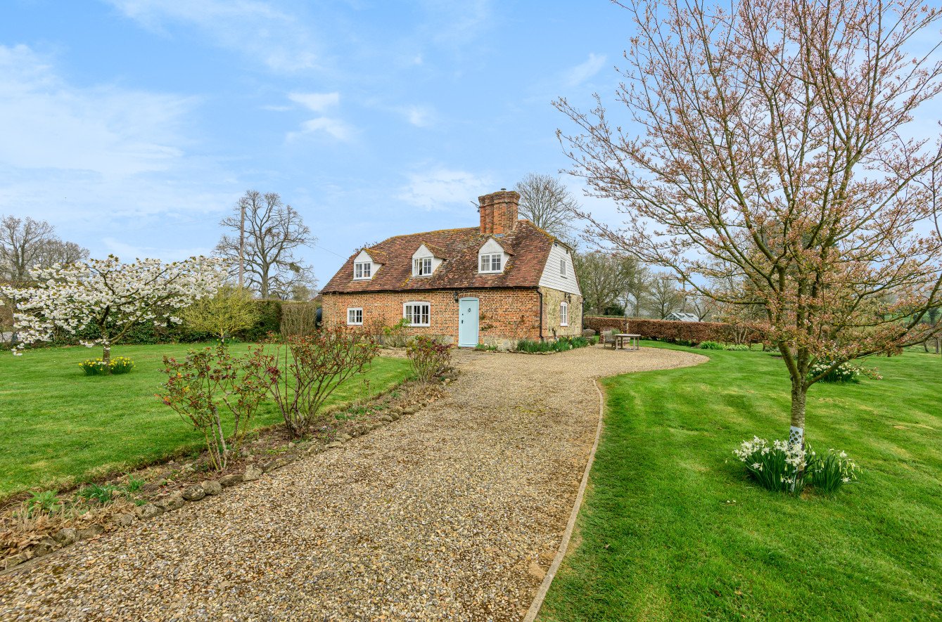 Cottage For Sale in Rural Grade II Listed Elegance - Egerton
