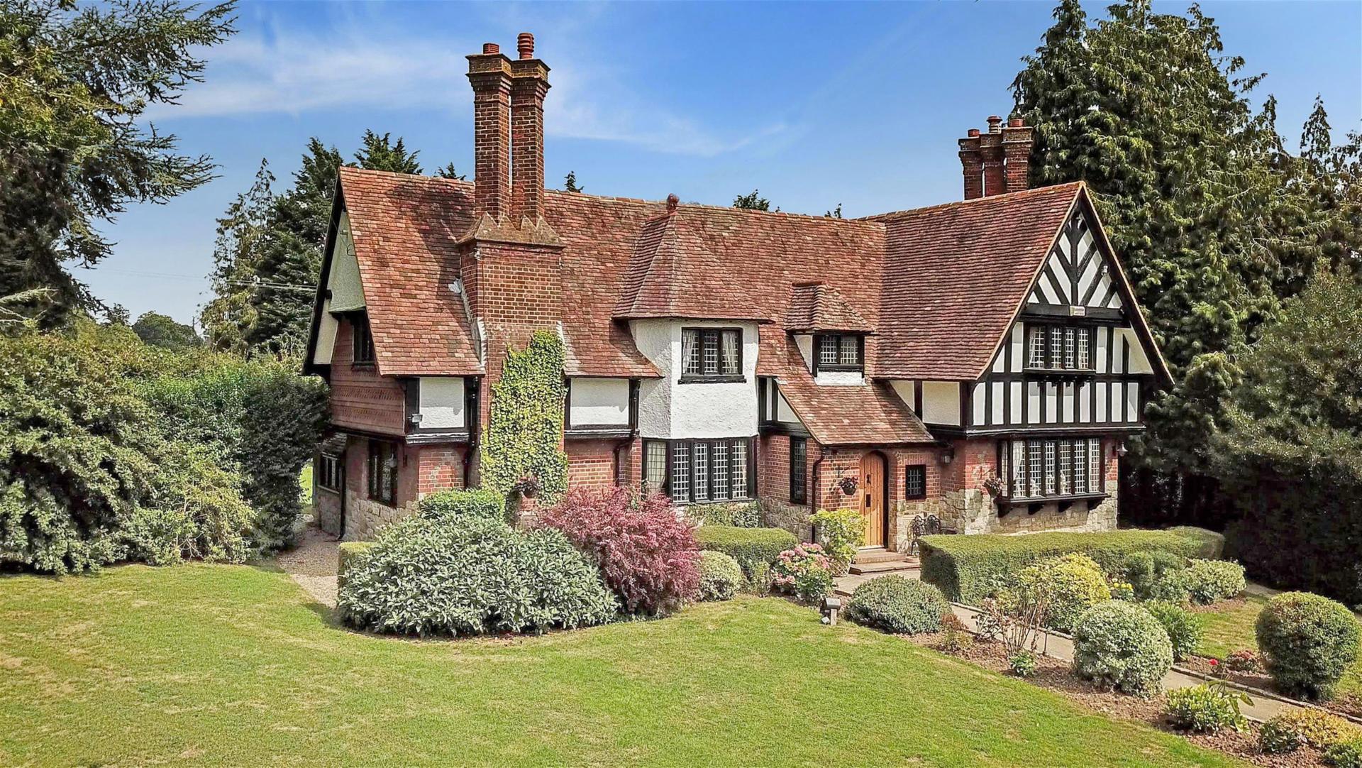 Old English Style House English Style Houses Old House The Art of Images