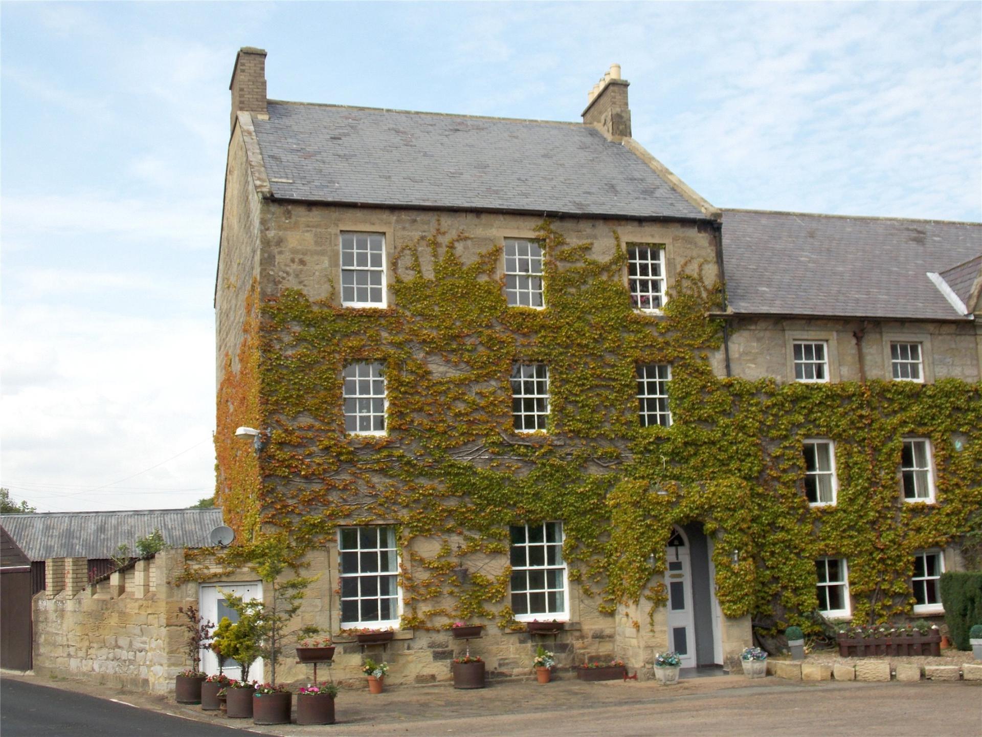 Britain's Best Seaside Towns 2021 Fine & Country