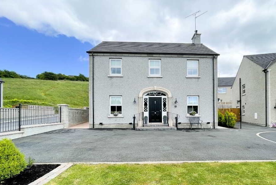 4 Bedroom Detached House for sale in Armagh