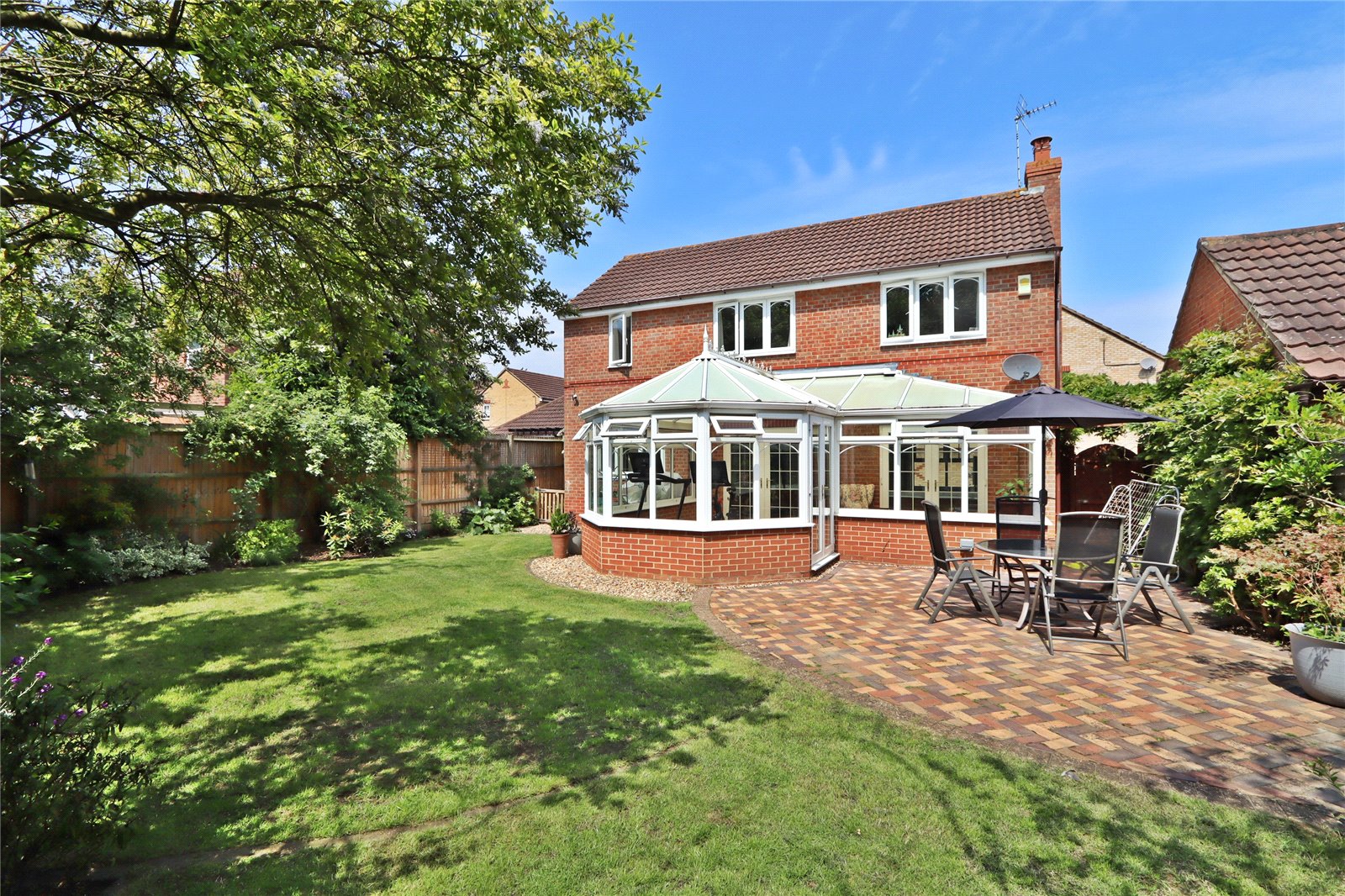 4 Bedroom Detached House for sale in Milton Keynes