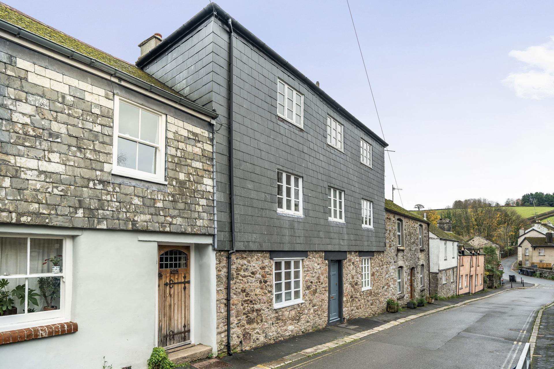 Ashburton, Devon, 4 bedrooms