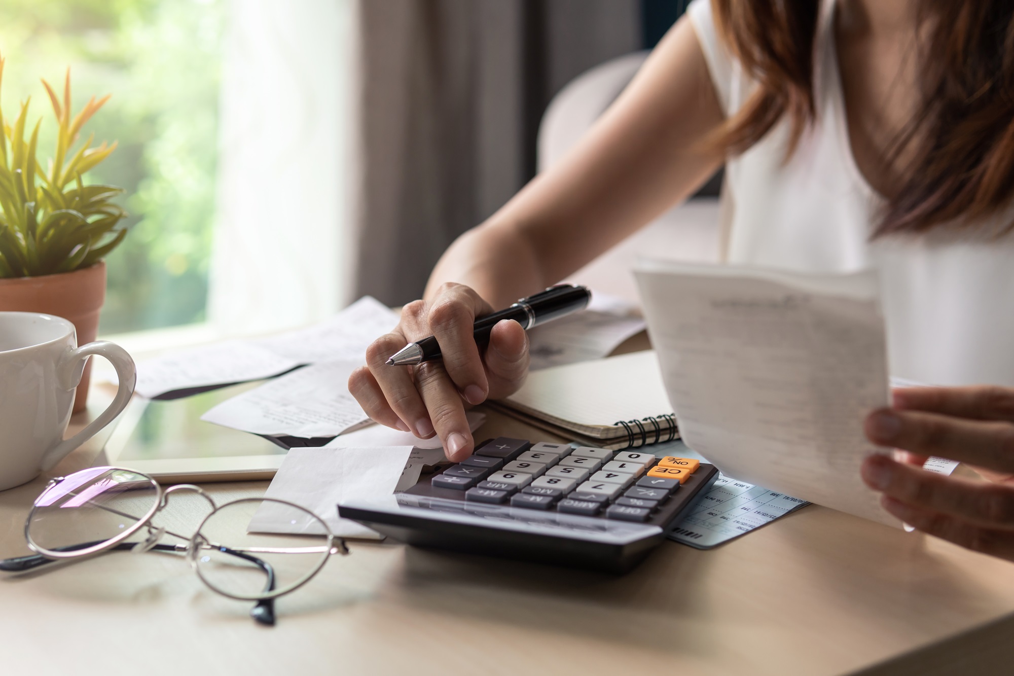 Before you start searching for your perfect property, it is important to calculate your budget