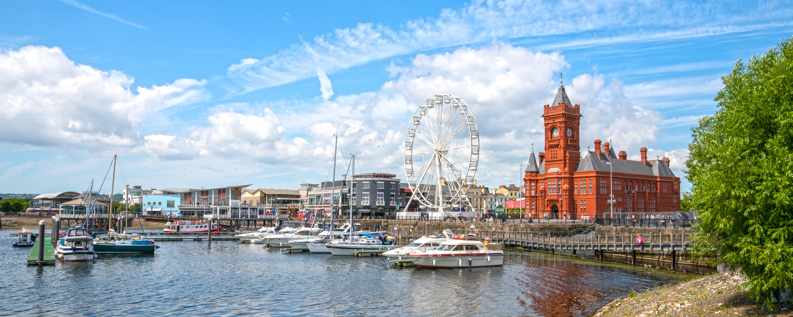 cardiff_bay_and_mermaid_quay_area_of_cardiff_wales_united_kingdom