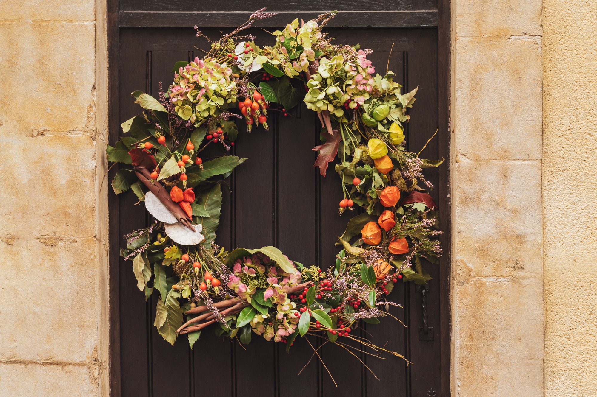charming autumn wreath on the front door,