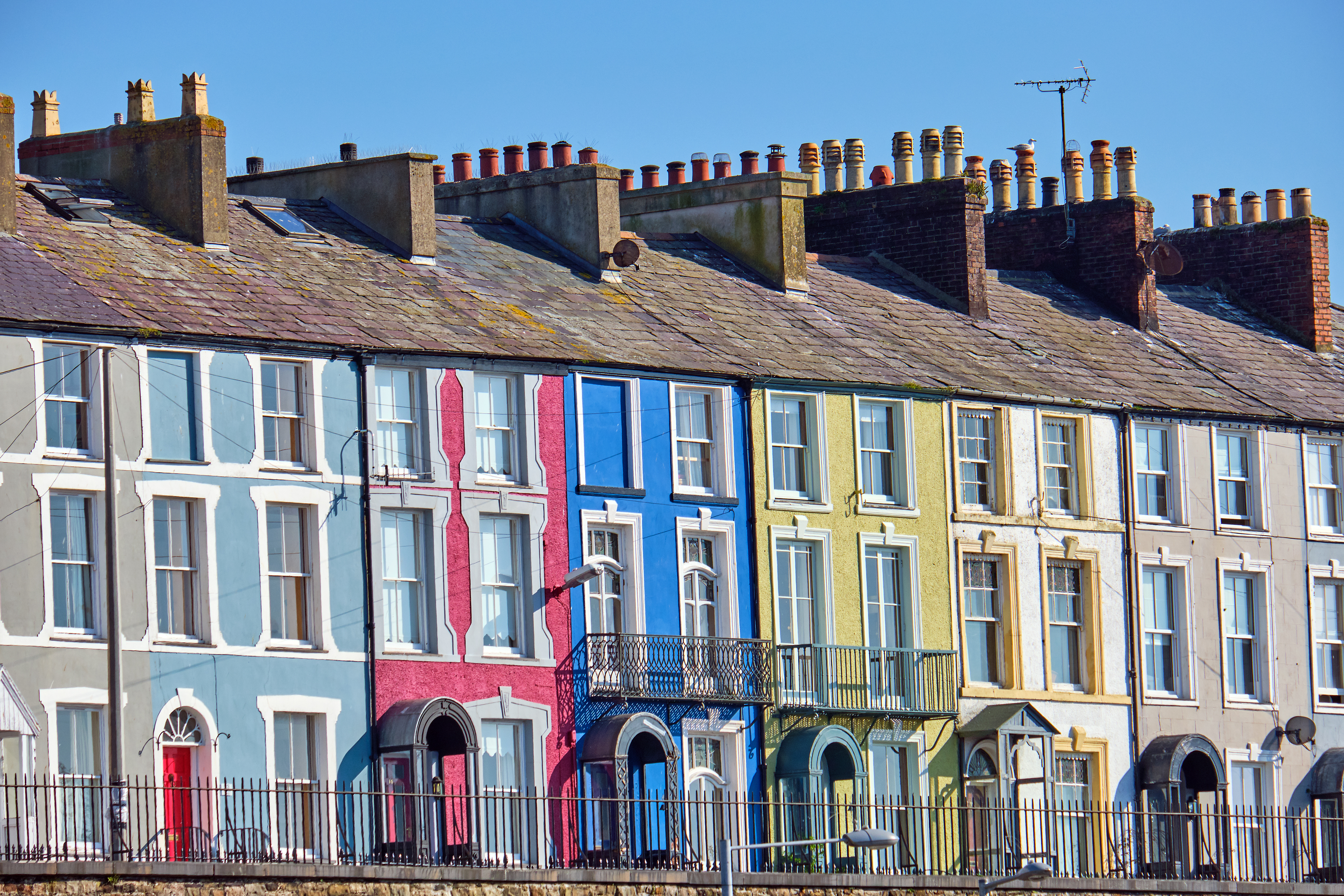 coloured_terraced_houses