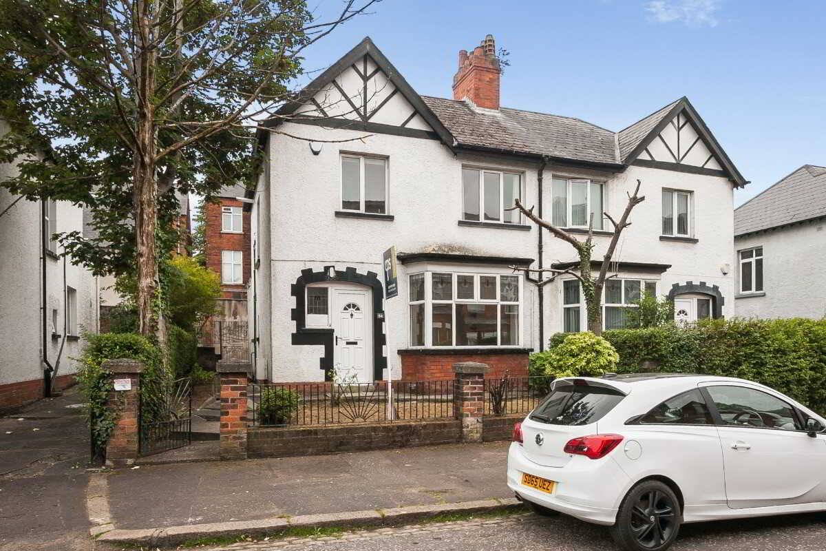 four bedroom character house in Belfast city County Antrim