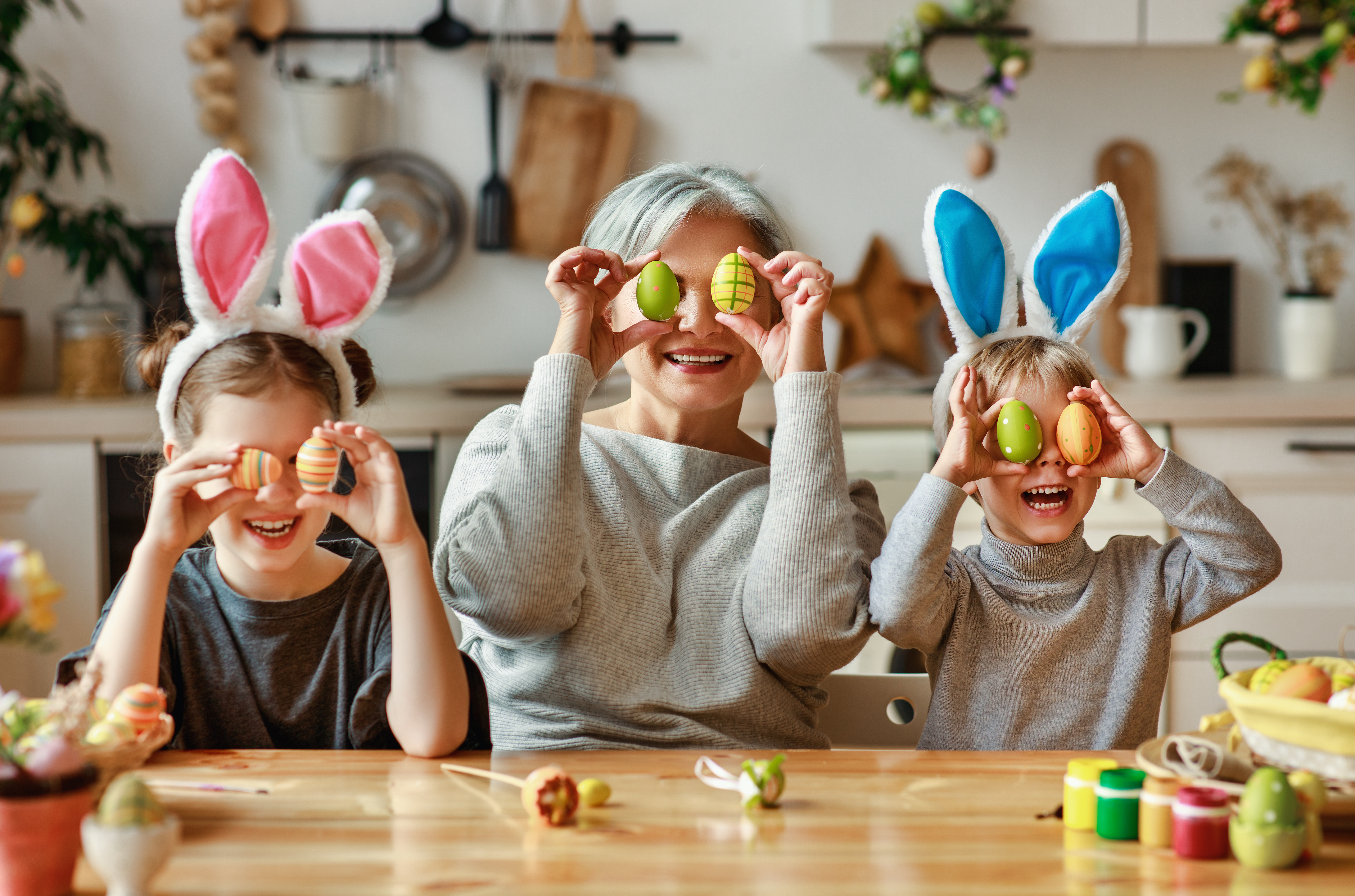 Get the kids involved with no-sew bunny and egg banners