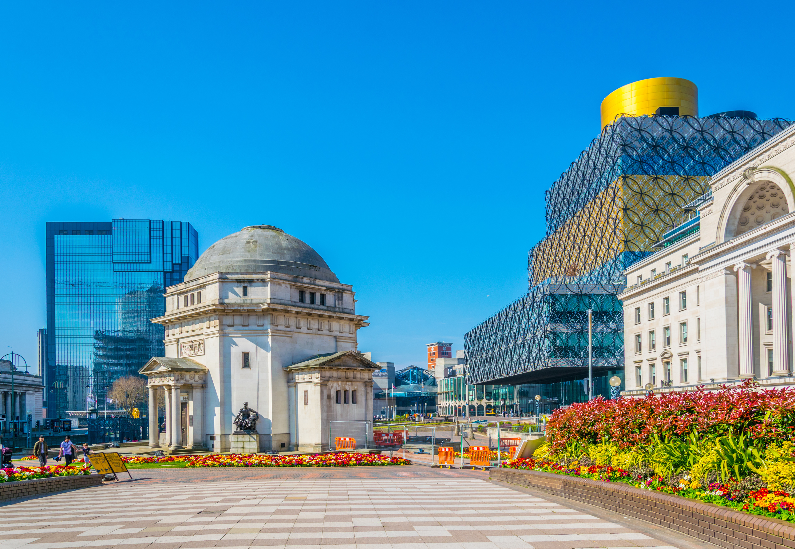 hall_of_memory_library_of_birmingham_and_baskerville_house_england