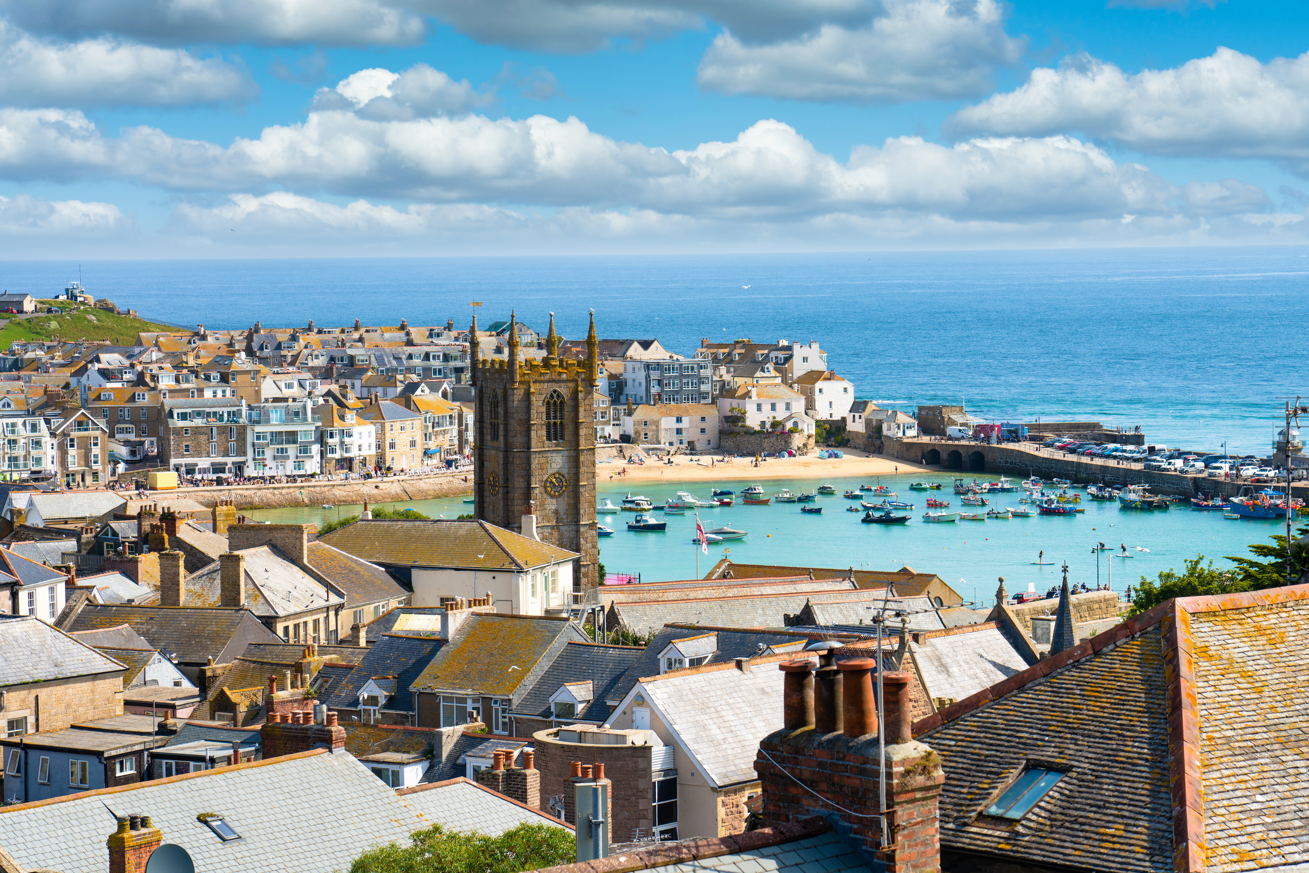 picturesque_st_ives_a_popular_seaside_town_and_port_in_cornwall_england