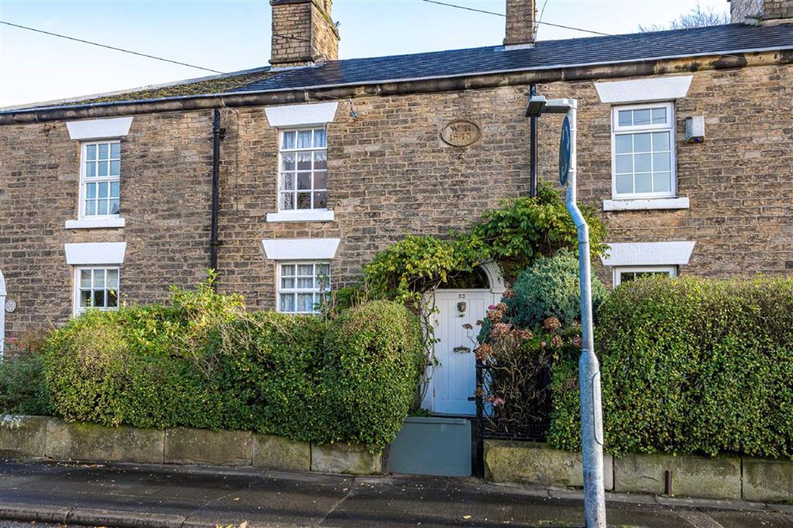 St Helens pretty terraced cottages.