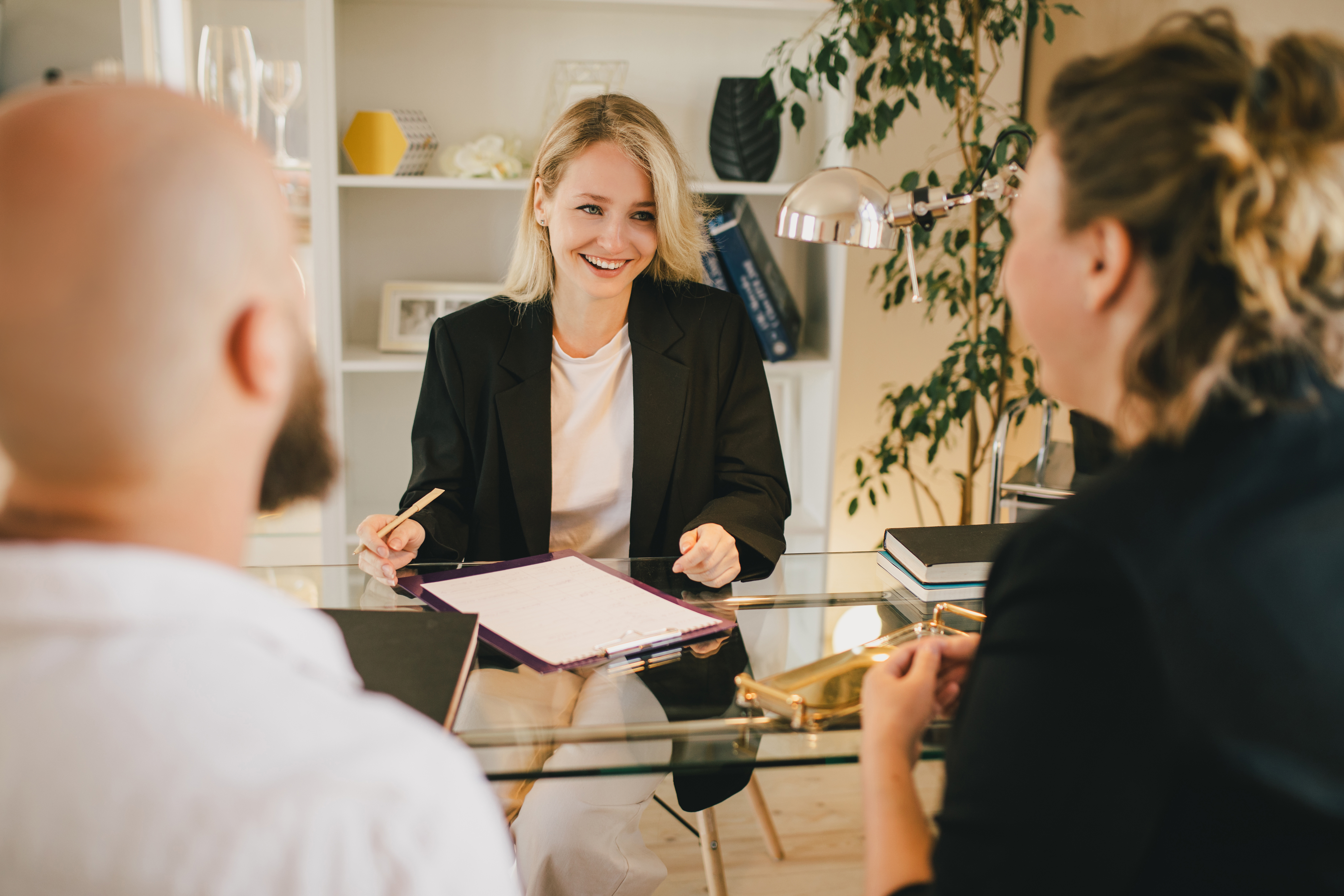 What does a letting agent do