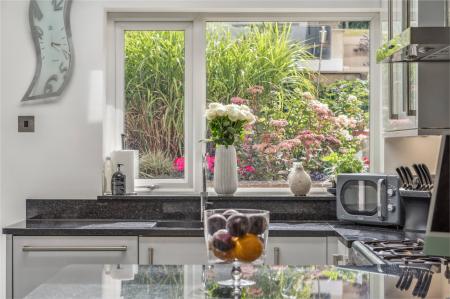 Kitchen Breakfast Rm