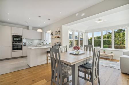 Kitchen Diner