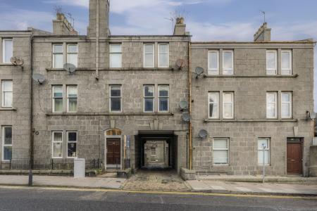 1 bedroom Flat for sale in Hutcheon Street, City Centre, Aberdeen, AB25