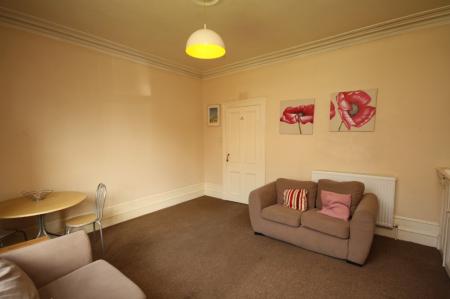 1 bedroom Flat to let in Balmoral Place, Holburn, Aberdeen, AB10