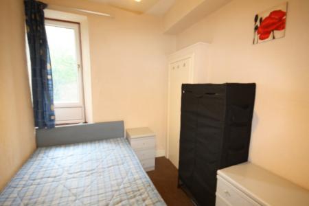 1 bedroom Flat to let in Balmoral Place, Holburn, Aberdeen, AB10