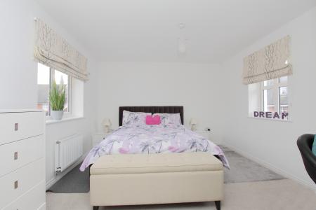 4 bedroom Detached house for sale in Copper Box Close, Augusta Park, Andover, SP11