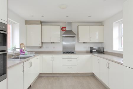 4 bedroom Detached house for sale in Copper Box Close, Augusta Park, Andover, SP11