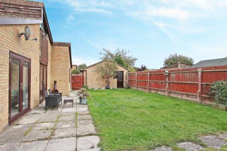 3 bedroom Bungalow for sale in Parkview Close, Charlton, Andover, SP10