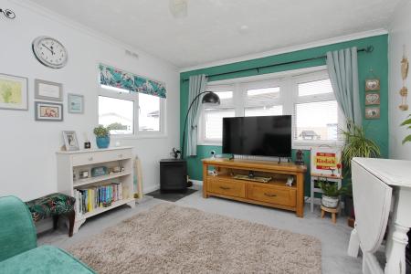 1 bedroom Park home for sale in Harewood Park, Andover, Andover, SP11