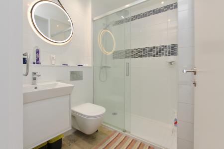 3 bedroom Detached house for sale in Farrs Avenue, Andover, SP10