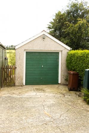2 bedroom Cottage to let in Mooretown Terrace, Newtownards, BT23