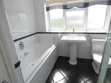 3 bedroom Semi-detached house for sale in Great Berry Lane, Langdon Hills, SS16