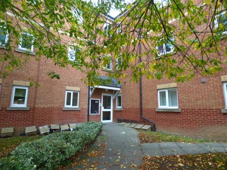 Beeston Court, Laindon, SS15