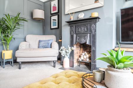 4 bedroom Semi-detached house for sale in Bramblys Drive, Basingstoke, RG21