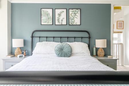 4 bedroom Semi-detached house for sale in Bramblys Drive, Basingstoke, RG21