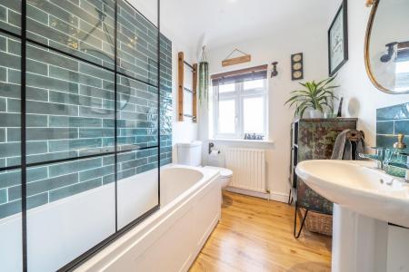 4 bedroom Semi-detached house for sale in Bramblys Drive, Basingstoke, RG21