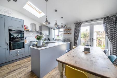 4 bedroom Semi-detached house for sale in Bramblys Drive, Basingstoke, RG21