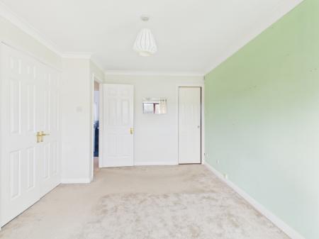 4 bedroom Detached house for sale in Thyme Close, Chineham, Basingstoke, RG24