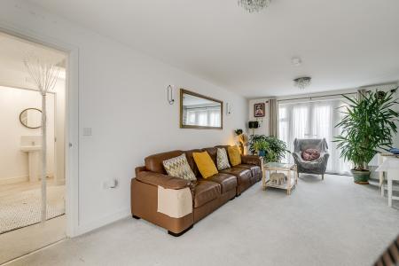 4 bedroom Detached house for sale in Tuddenham Row, Bedford, MK43