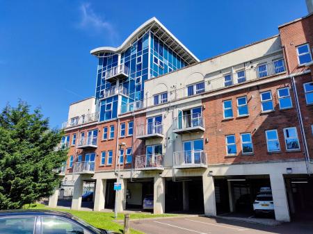 2 bedroom Apartment for sale in 61 Stockmans Lane, Belfast, BT9