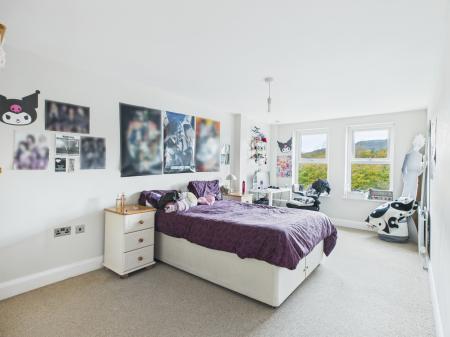 2 bedroom Apartment for sale in 61 Stockmans Lane, Belfast, BT9