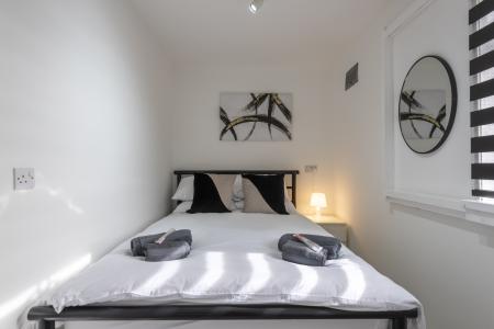 2 bedroom Apartment for sale in Donegall Road, Belfast, BT12