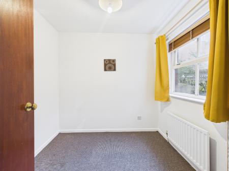 1 bedroom Flat to let in Salisbury Street, Belfast, BT7
