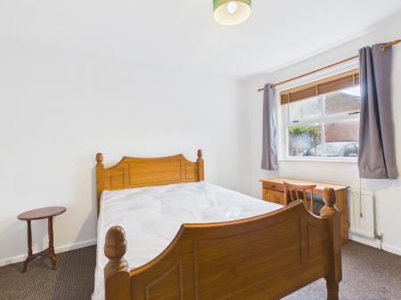 1 bedroom Flat to let in Salisbury Street, Belfast, BT7