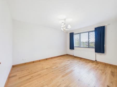 6 bedroom Detached house for sale in Windermere Road, Four Winds, Belfast, BT8