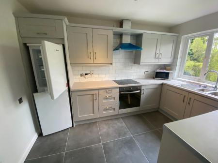 2 bedroom Flat to let in Stranmillis Mews, Belfast, BT9