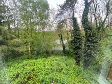 2 bedroom Flat to let in Stranmillis Mews, Belfast, BT9