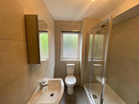 2 bedroom Flat to let in Stranmillis Mews, Belfast, BT9