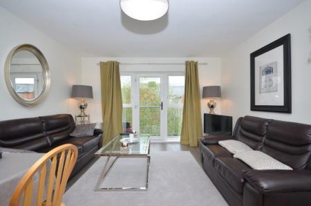 3 bedroom Flat to let in Eglantine Avenue, Belfast, BT9