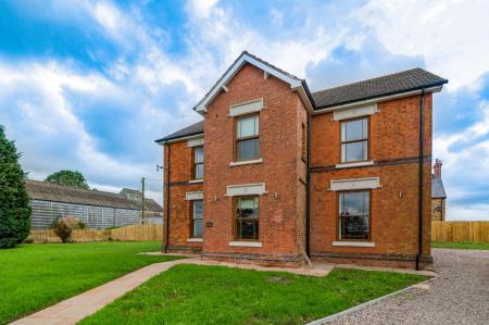 4 bedroom Farm House to let in Eastwell Road, Scalford, LE14