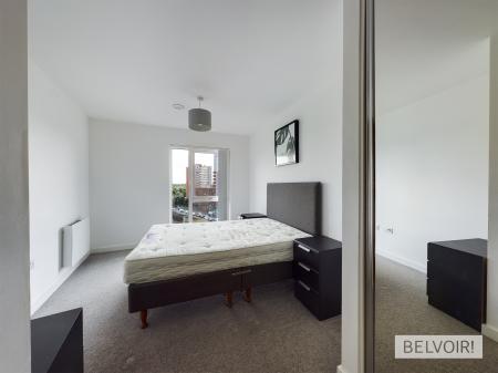 2 bedroom Flat to let in Lincoln Apartments, 2 Lexington Gardens, Park Central, Birmingham, B15