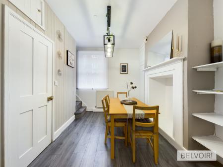 2 bedroom Town house to let in Albion Court, Albion Street, Jewellery Quarter, Birmingham, B1